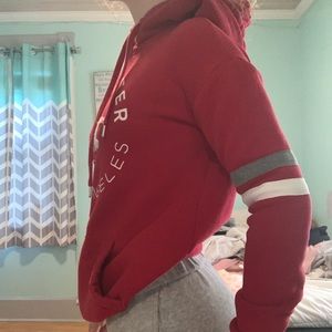 Sweat shirt!!❤️🤍